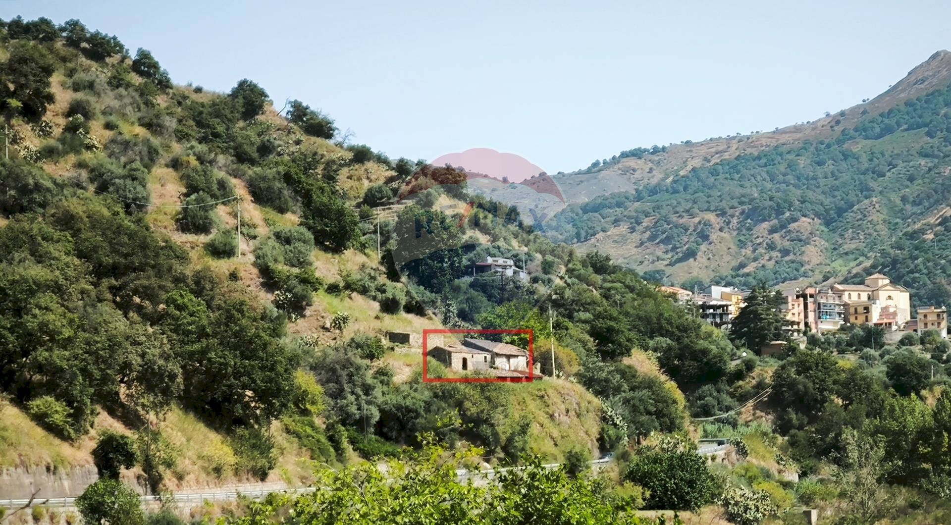 Vista delle montagne - Rustico SP 7 (C.da Costa Galluzzo), Graniti - foto 2