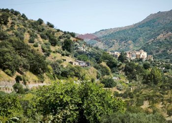 Vista delle montagne - Rustico SP 7 (C.da Costa Galluzzo), Graniti - foto 26
