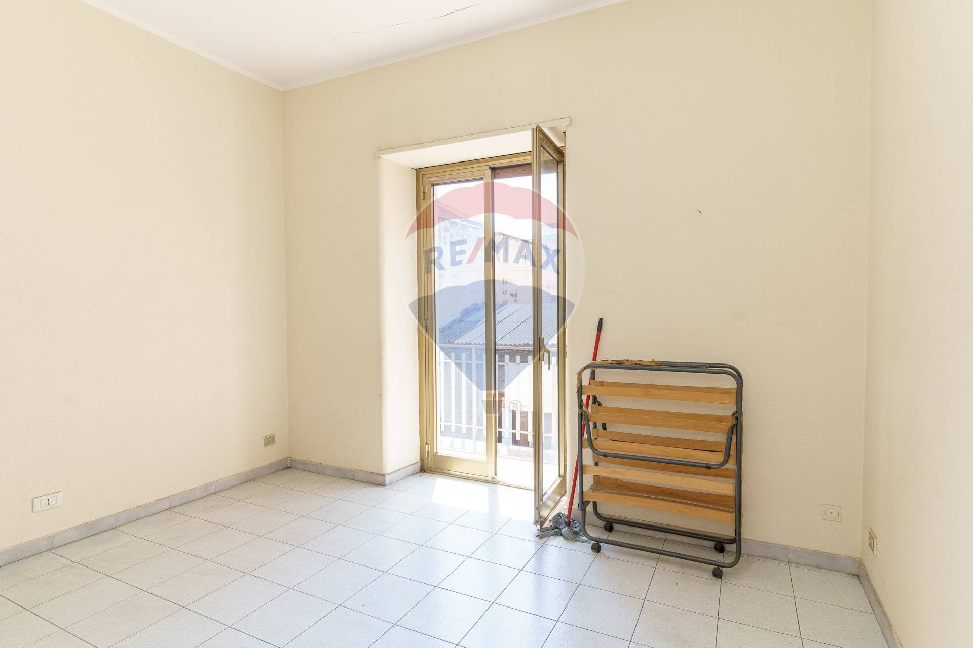 Stanza vuota - Quadrilocale Via Pietro Novelli
 
127, Catania - foto 3