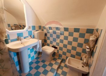 Bagno - Bilocale Corso Madonna della Libera
 
30, Rodi Garganico - foto 7