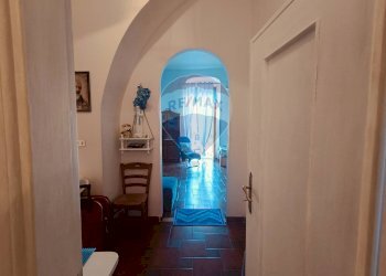 Hall / corridoio - Bilocale Corso Madonna della Libera
 
30, Rodi Garganico - foto 8