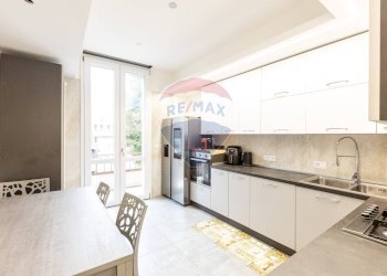 Cucina - Casa semi indipendente Via Cornini Malpeli
 
38, Fidenza - foto 2