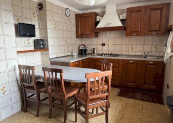 cucina - Casa semi indipendente Via delle Ortensie, Montaldo di Mondovì - foto 2