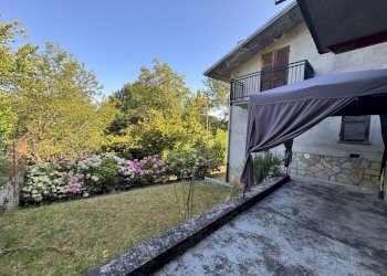 giardino - Casa semi indipendente Via delle Ortensie, Montaldo di Mondovì - foto 7
