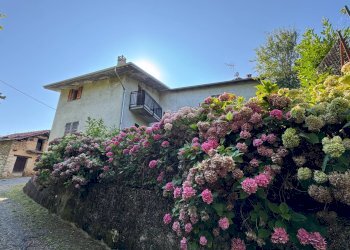 esterno - Casa semi indipendente Via delle Ortensie, Montaldo di Mondovì - foto 1