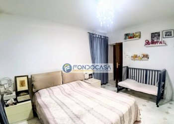 prima camera matrimoniale - Casa semi indipendente via carriona di ravaccione, Carrara - foto 12