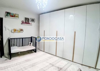 prima camera matrimoniale - Casa semi indipendente via carriona di ravaccione, Carrara - foto 13