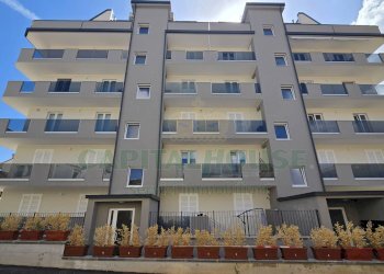 Foto 1 - Trilocale Via Appia, San Nicola la Strada - foto 1