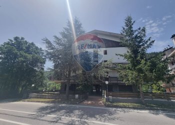 Edificio all\'aperto - Trilocale Via Napoli
 
80, Roccaraso - foto 5