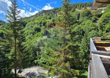 Vista delle montagne - Trilocale Via Napoli
 
80, Roccaraso - foto 9