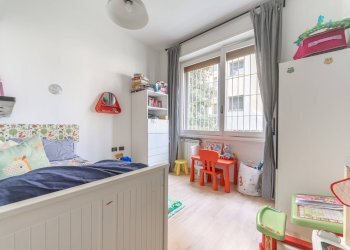 Foto 19 - Three-room apartment Via Carlo Bianconi
 
10, Milano - photo 19