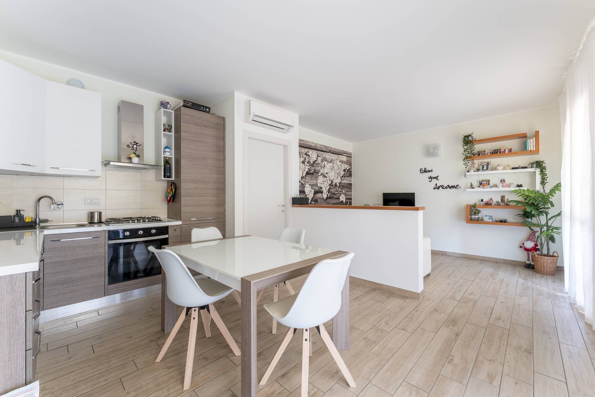 Foto 1 - Three-room apartment via erice
 
8, Milano - photo 1