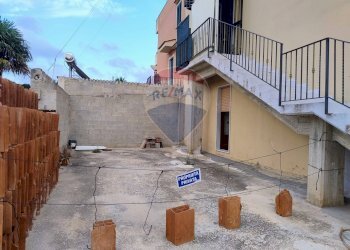 spazio esterno - Casa semi indipendente via ignazio silone
 
12, Pozzallo - foto 5