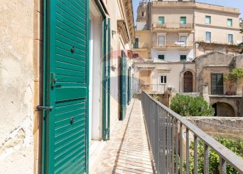 Balcone - Casa indipendente CORSO UMBERTO 1
 
244, Modica - foto 5