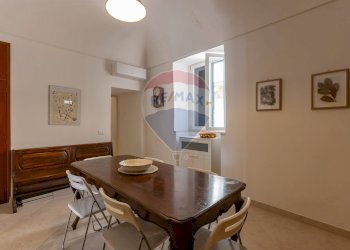 Sala da pranzo - Casa indipendente CORSO UMBERTO 1
 
244, Modica - foto 21