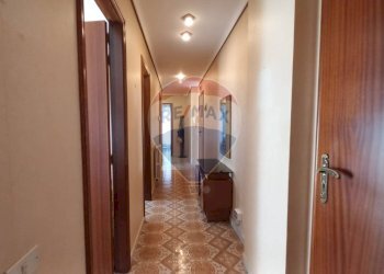 Hall / corridoio - Appartamento via Pietro Mascagni
 
41, Ragusa - foto 13