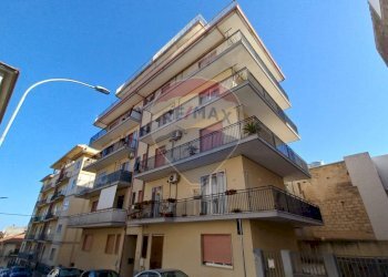 Edificio all\'aperto - Appartamento via Pietro Mascagni
 
41, Ragusa - foto 1