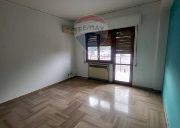 Stanza vuota - Quadrilocale Via Leonardo  da Vinci
 
518, Palermo - foto 13