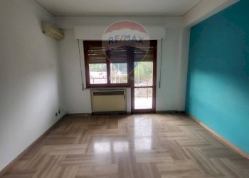 Stanza vuota - Quadrilocale Via Leonardo  da Vinci
 
518, Palermo - foto 14