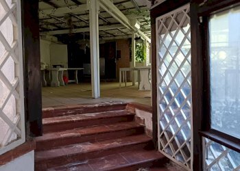 Foto 5 - Locale Commerciale VIA ISAIA GABOLA
 
39, Nocera Inferiore - foto 5