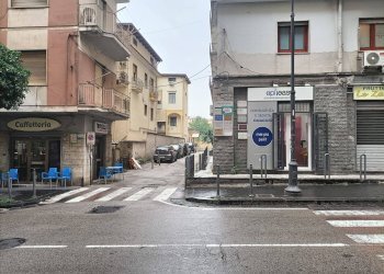 Foto 3 - Locale Commerciale Via A. Barbarulo
 
71, Nocera Inferiore - foto 3