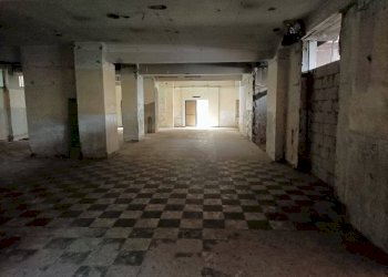 Foto 12 - Locale Commerciale Via A. Barbarulo
 
71, Nocera Inferiore - foto 12