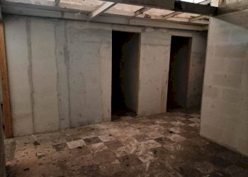 Foto 18 - Locale Commerciale Via A. Barbarulo
 
71, Nocera Inferiore - foto 18