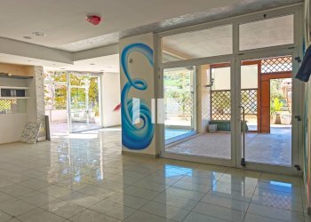 Foto 12 - Commercial Premises Via Nazionale
 
1, Roseto degli Abruzzi - photo 12