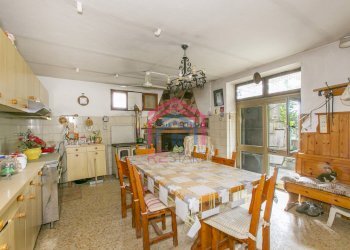 Foto 23 - Villa strada vicinale della macina
 
14, Genzano di Roma - foto 23