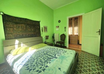 Camera da letto - Quadrilocale piazza San Bernardo, Sanremo - foto 22