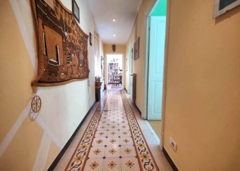 Corridoio - Quadrilocale piazza San Bernardo, Sanremo - foto 9