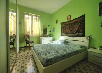 Camera da letto - Quadrilocale piazza San Bernardo, Sanremo - foto 15