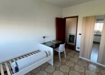 Camera da letto - Terreno non edificabile via Mario Longhena, Bologna (zona Mazzini) - foto 4