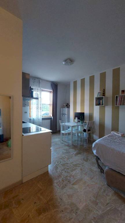 Salone - One-room apartment via Masoero P, Asti - photo 3