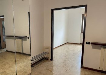 Ingresso - Trilocale via Vincenzo Bellini, 5, Macherio - foto 5