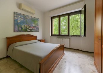 Camera da letto - Trilocale via Vincenzo Bellini, 5, Macherio - foto 6