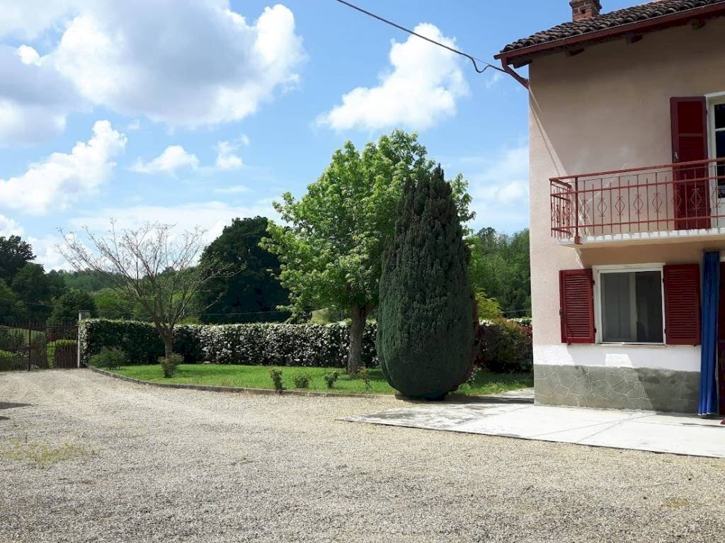 Giardino - Rustico Frazione Barcara, 47, Refrancore - foto 3