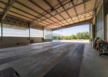 Capannone Via Nazionale, 77 
 Baldichieri d'Asti, Baldichieri d'Asti - foto 31