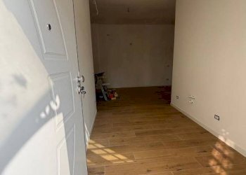 One-room apartment Bergamo - photo 6