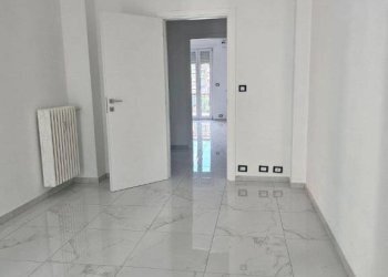 Two-room apartment Torino - photo 20