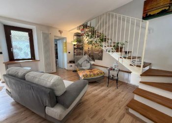 Casa semi indipendente Via sant'ignazio, Lanzo Torinese - foto 2