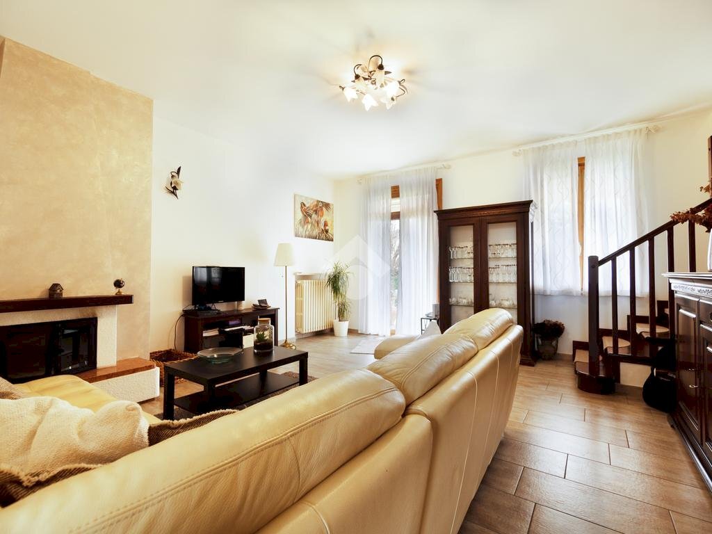 Villa a Schiera Via Boccolari, Medesano - foto 3