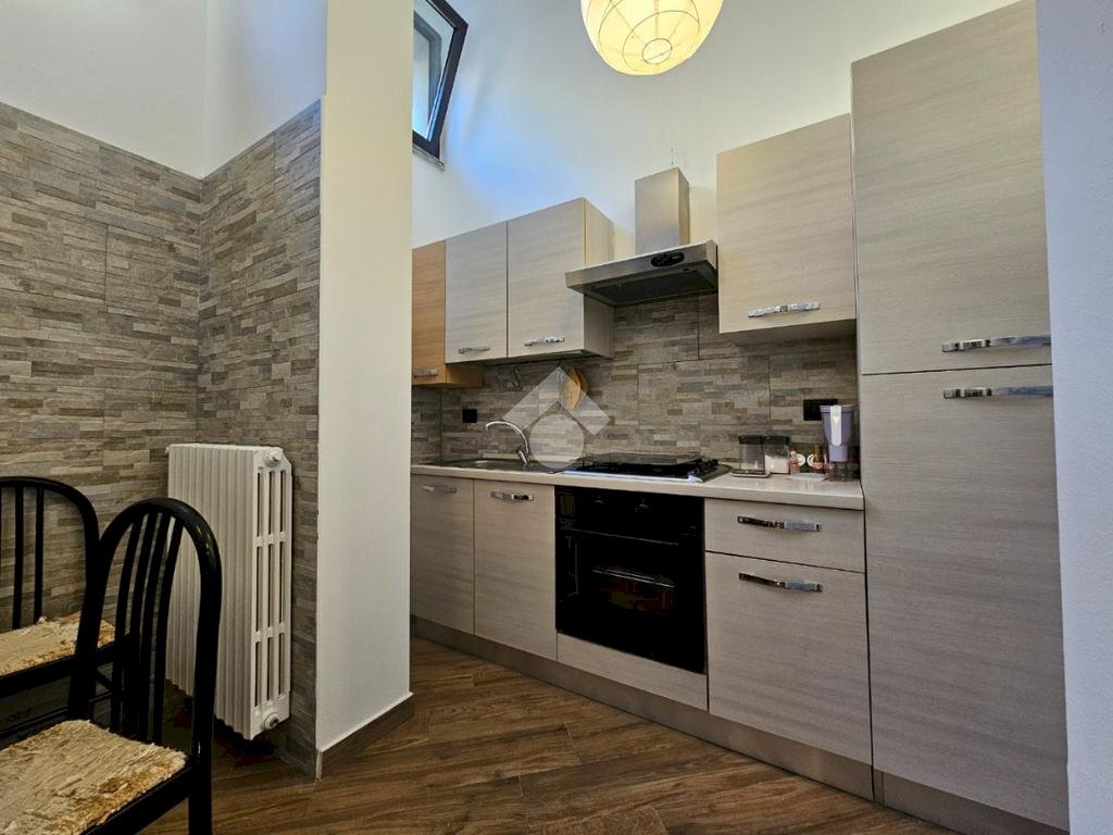 Two-room apartment Via Paolo Santagostino, Milano (neighborhood Niguarda) - photo 1