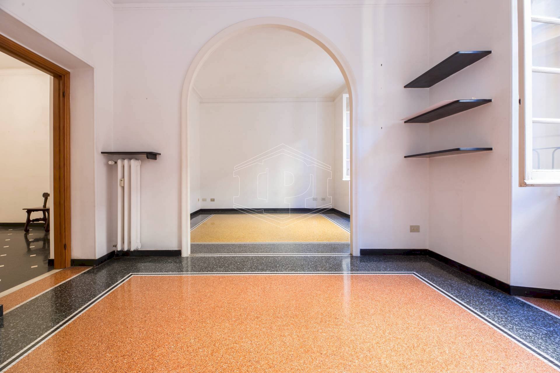 Apartment Via Caffaro, Genova (neighborhood Centro) - photo 3