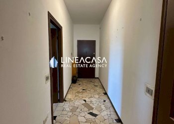 Three-room apartment via Milano 7, Corsico - photo 8