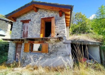 Rustic Frazione Porossan, Aosta - photo 1