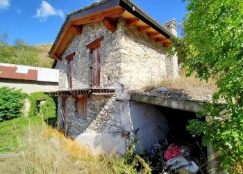 Rustic Frazione Porossan, Aosta - photo 2