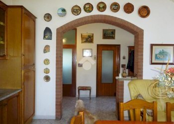 Three-room apartment Viale Adriatico, Masi Torello - photo 5