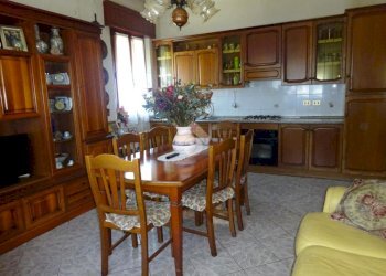 Three-room apartment Viale Adriatico, Masi Torello - photo 7