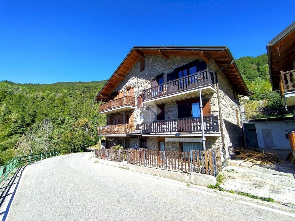 One-room apartment Frazione Mondache, Sarre - photo 1